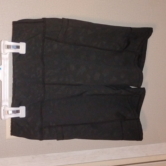 *SOLD*🌸Kolili Black Animal Print Bike Shorts Small - Picture 1 of 7